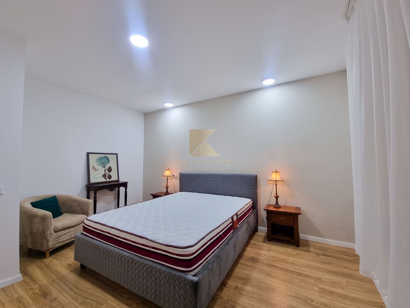 Casa cu 3 camere, curte proprie, renovata complet, Astra - Poză 11