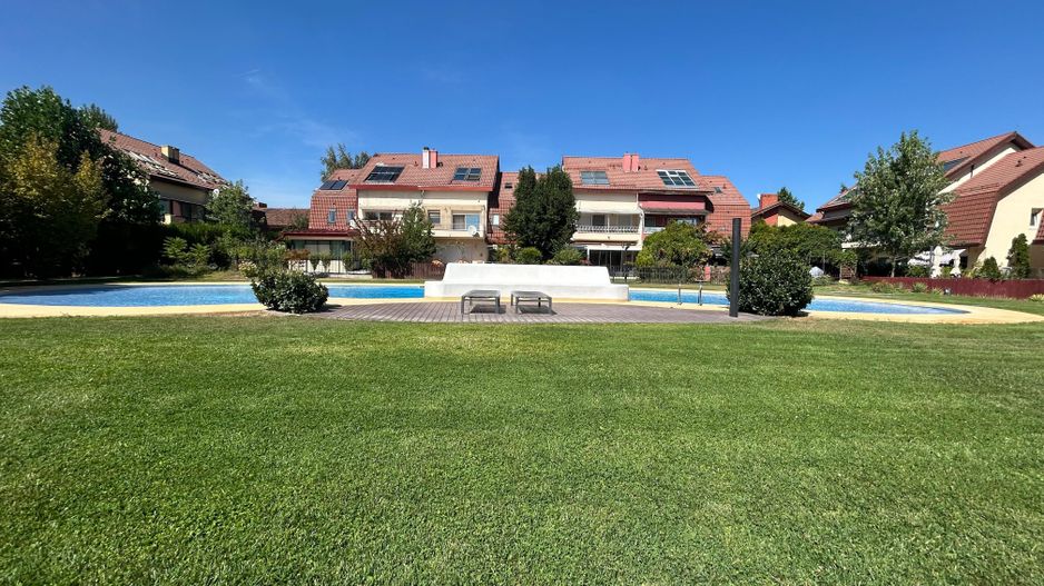 Vila 5 camere cu LIFT| Complex privat cu piscină | Iancu Nicolae - Poză 16