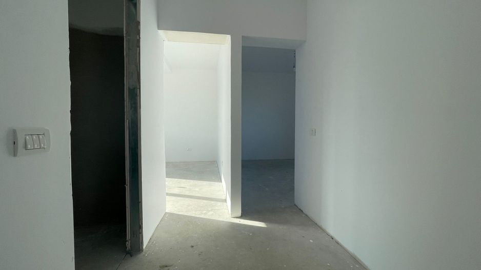 Duplex 4 camere - pozitie excelenta - Mosnita Noua - Poză 6