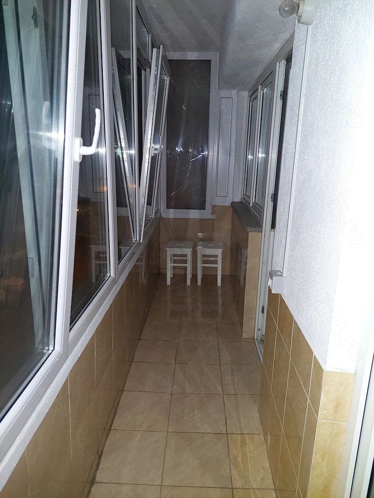 Închiriere Apartament 3 camere, etaj 2, mobilat/utilat, parcare, Bd. Unirii - Poză 8