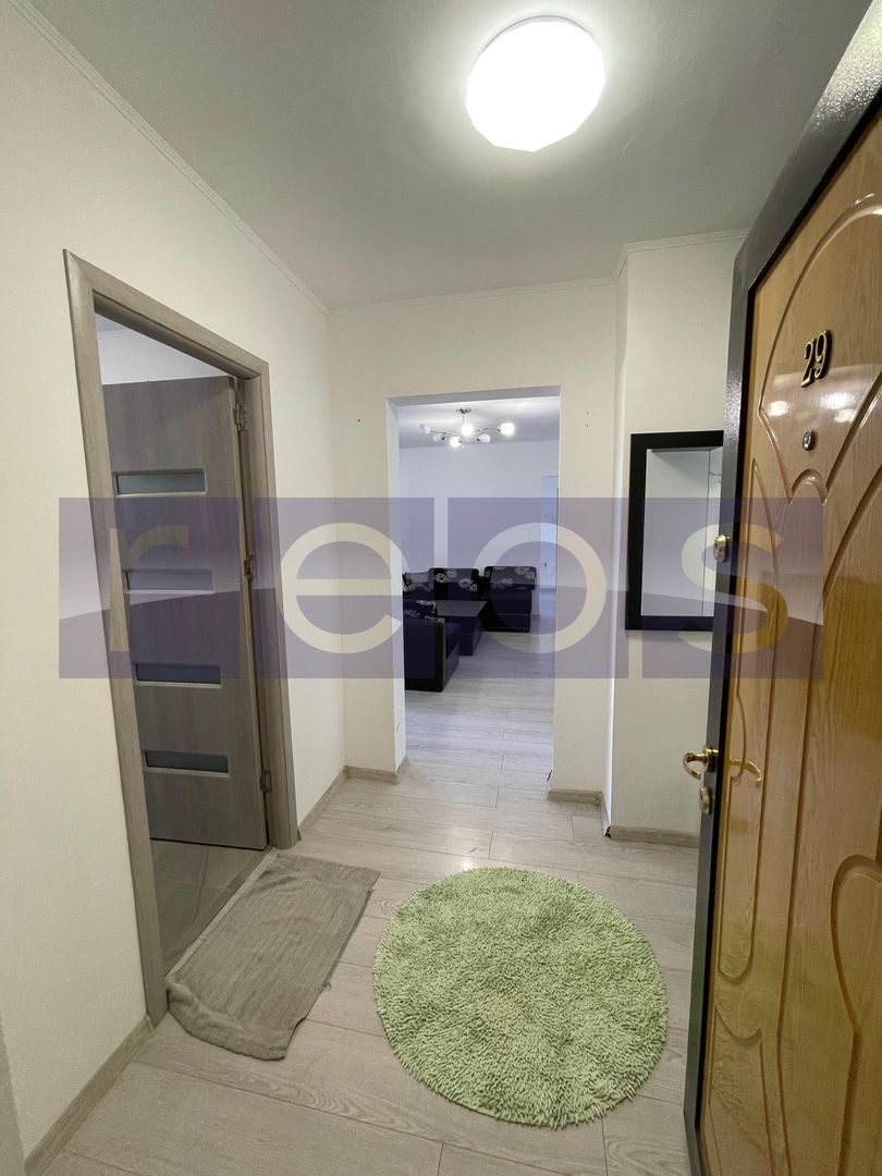 Apartament 3 camere | Teiul Doamnei - Poză 2