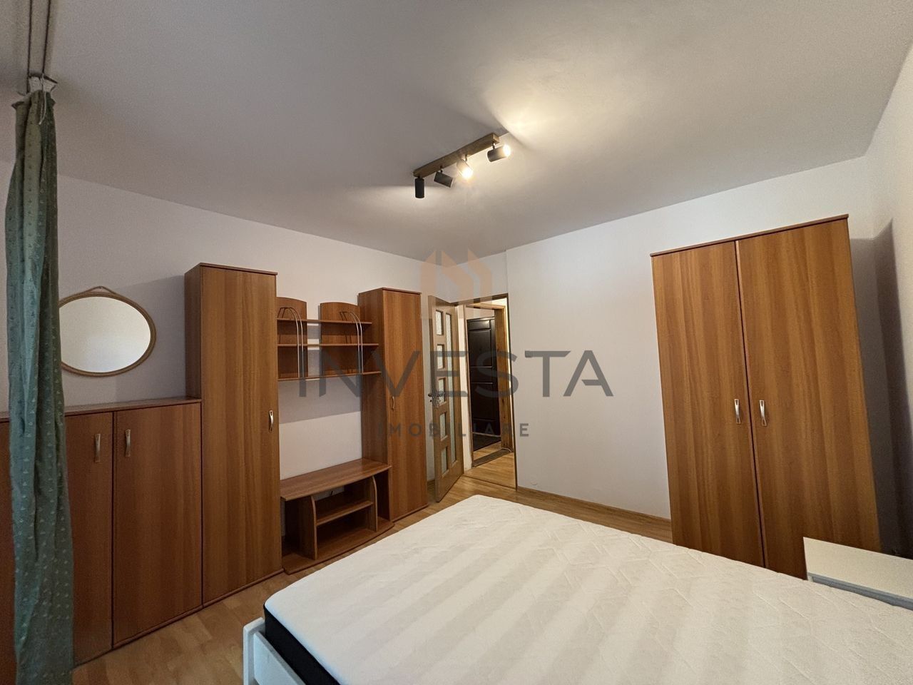 Apartament cu 2 camere decomandate, Etaj Intermediar, zona Zorilor - Poză 4