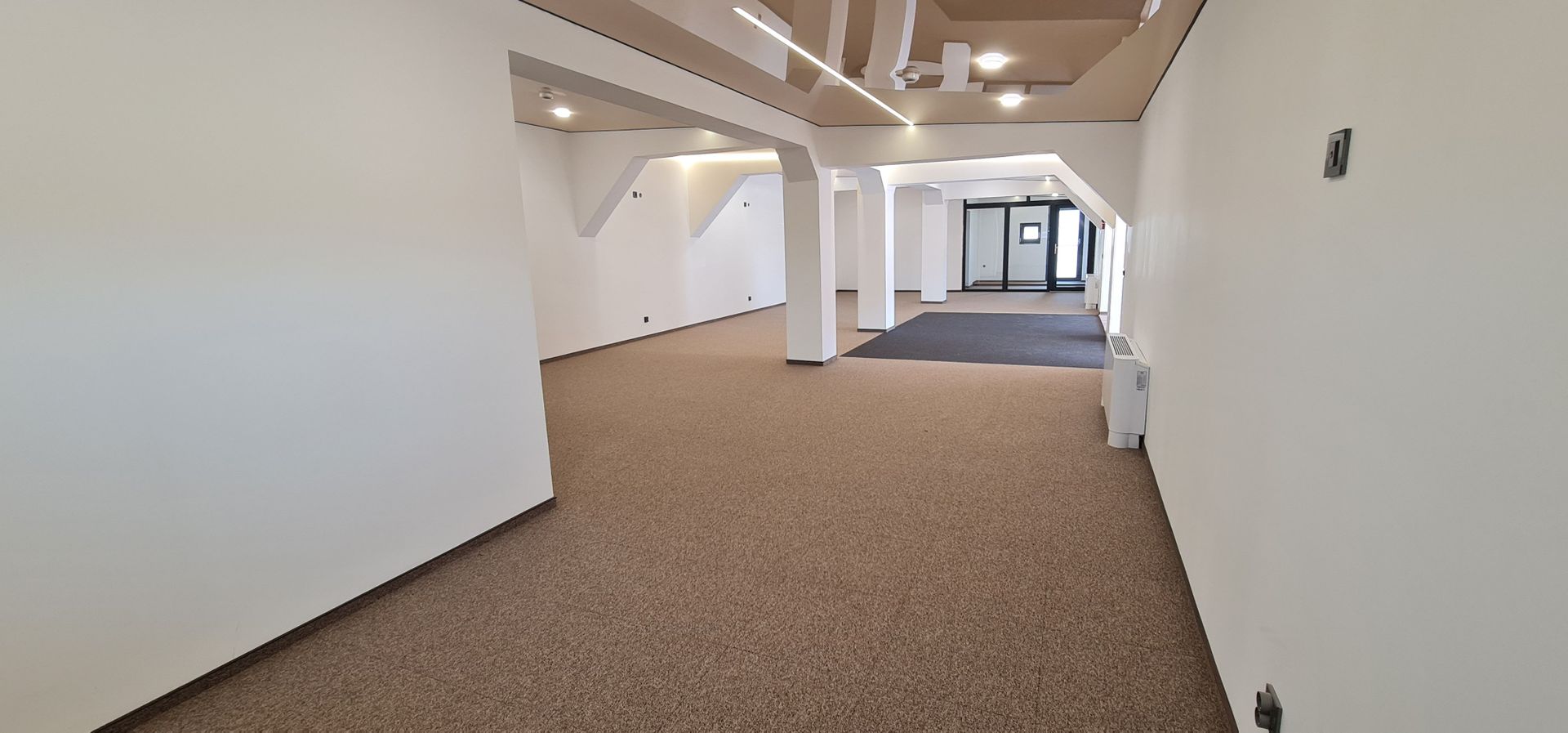 Spatiu comercial / birouri in cartier Izvor - Poză 7