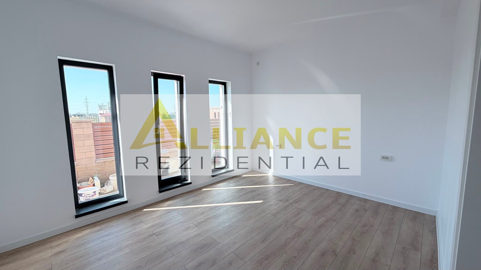 Casa Individuala - 3 camere - 2 bai - 375mp teren - Poză 6