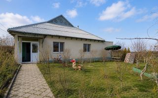 Cahul – Casă 3 Camere + Living | 139 m² | Teren 7.7 ari + Garaj | 95.000 € - Poză 3