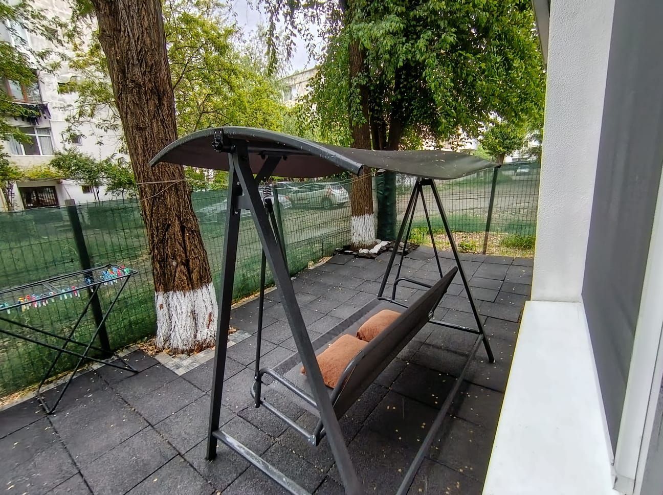 De vanzare apartament 3 camere – Micro 40 – Parter cu gradina, 58.000 euro - Poză 7