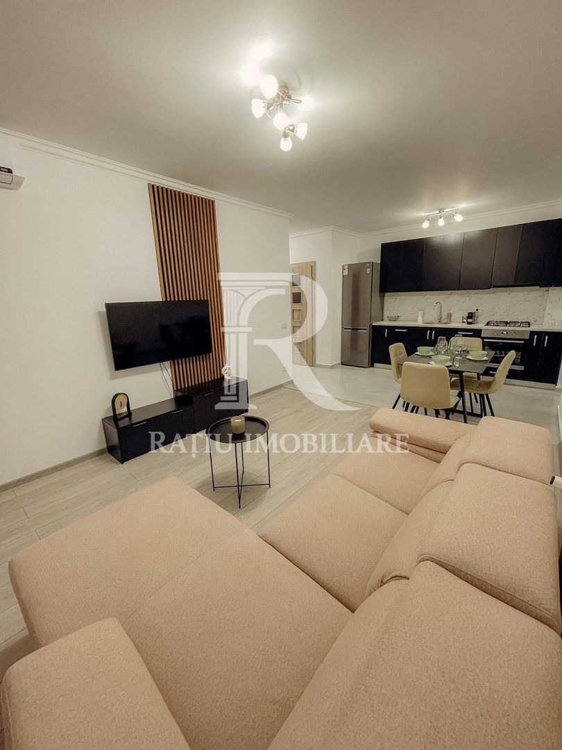 Apartament cu 3 camere | Prima Universității | Oradea - Poză 3