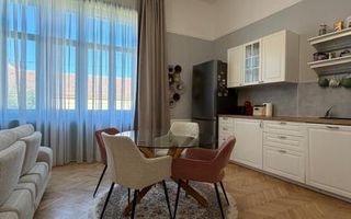 Apartament deosebit cu 3 camere - Central - potrivit pentru studenti - Poză 4