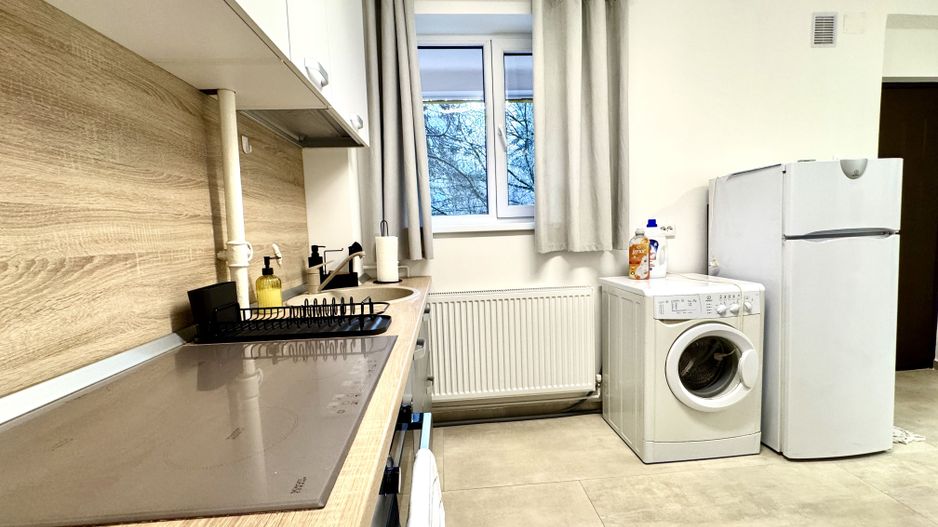 2 camere central vis-a-vis de Posta Mare - Poză 13