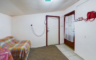 Casă cu Potențial Imens în Șipet, comuna Tormac - Poză 14