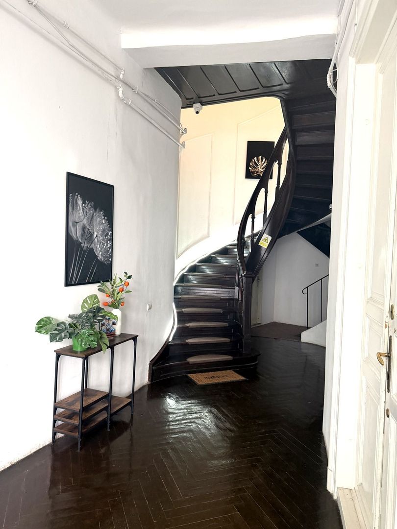 Apartament deosebit - et 1 în vilă interbelică - renovat  Gradina Icoanei - Poză 10