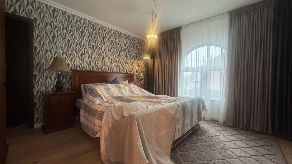 Pensiune deosebită în Bran || priveliște panoramică, facilitati premium - Poză 12