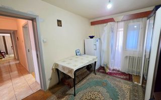 Apartament 3 camere, 65 mp utili, 2 bai, etaj 2, Cetate, zona Stadion - Poză 10