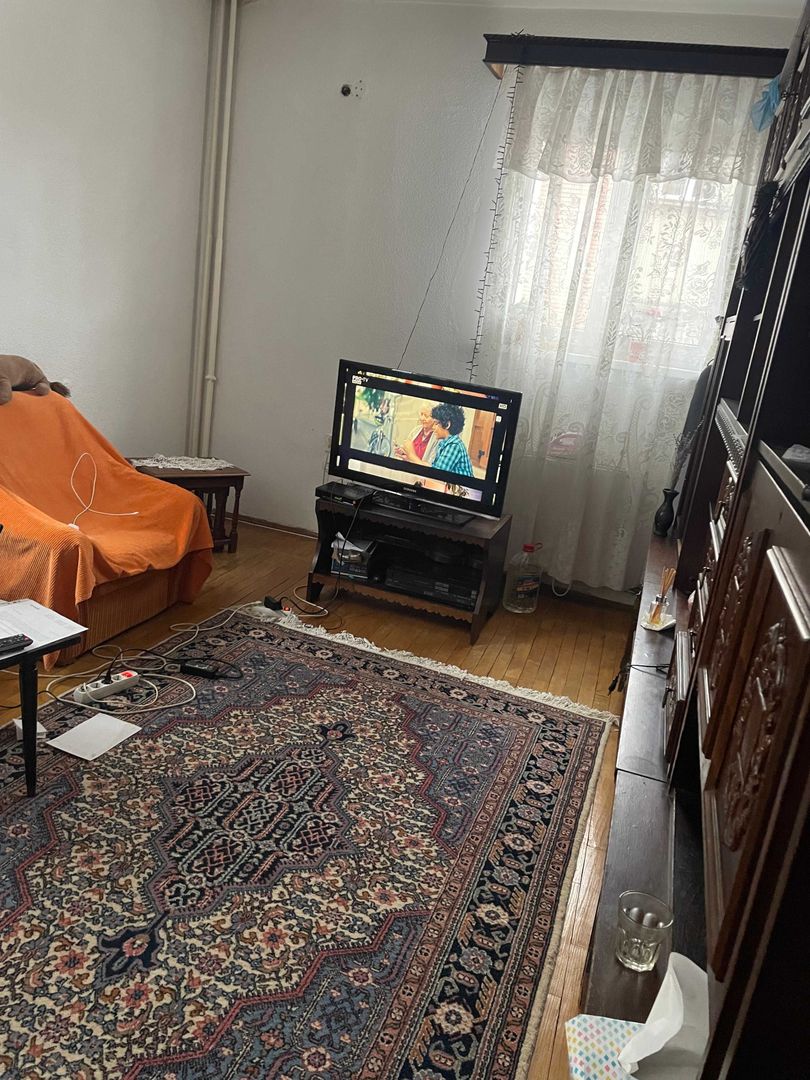 Apartament 4 camere Ferentari 72, blocurile rosii - Poză 3