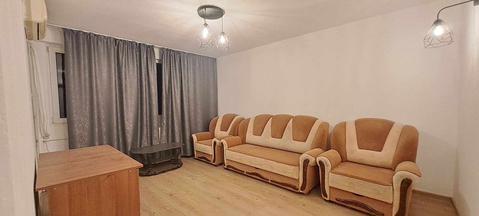 2 camere | Decomandat - Poză 1