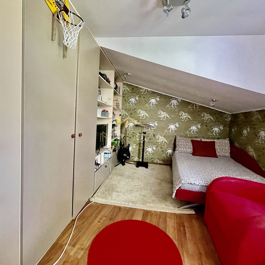 Vila cu 5 camere //2 parking// Zona Domenii - Poză 40