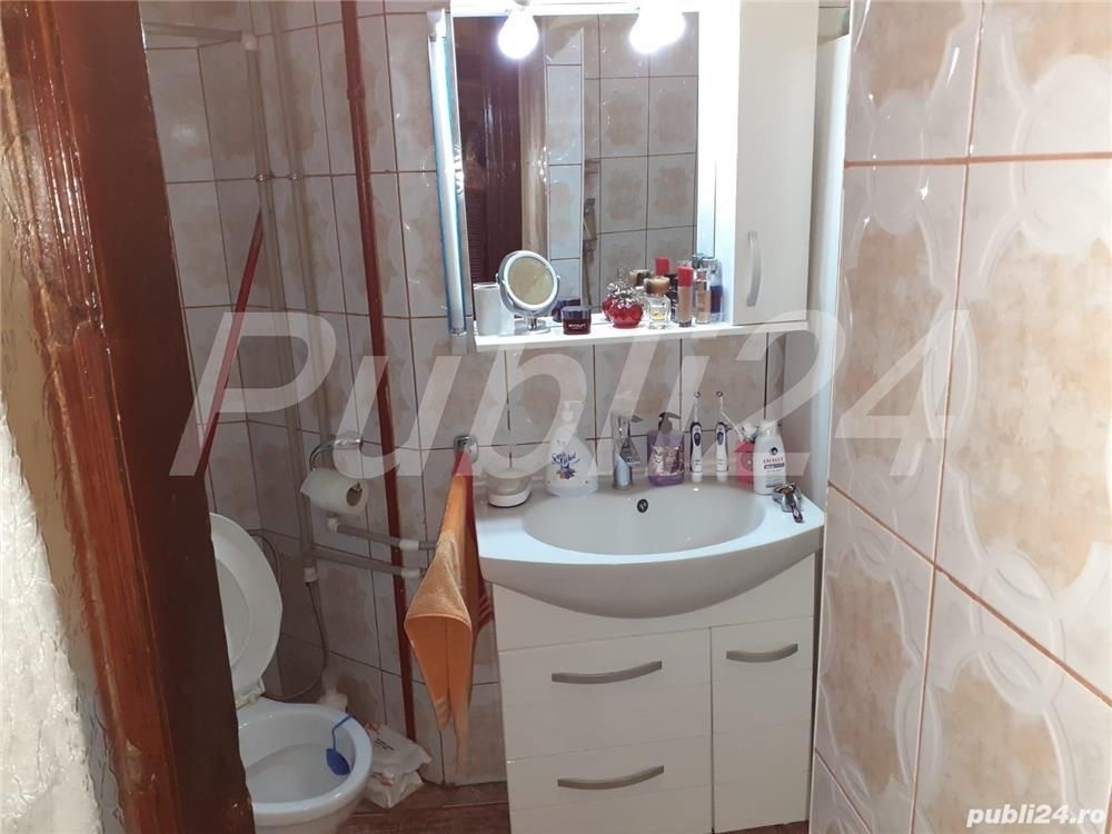 De vanzare Apartament 2 camere Universitate sect 1 - Poză 8