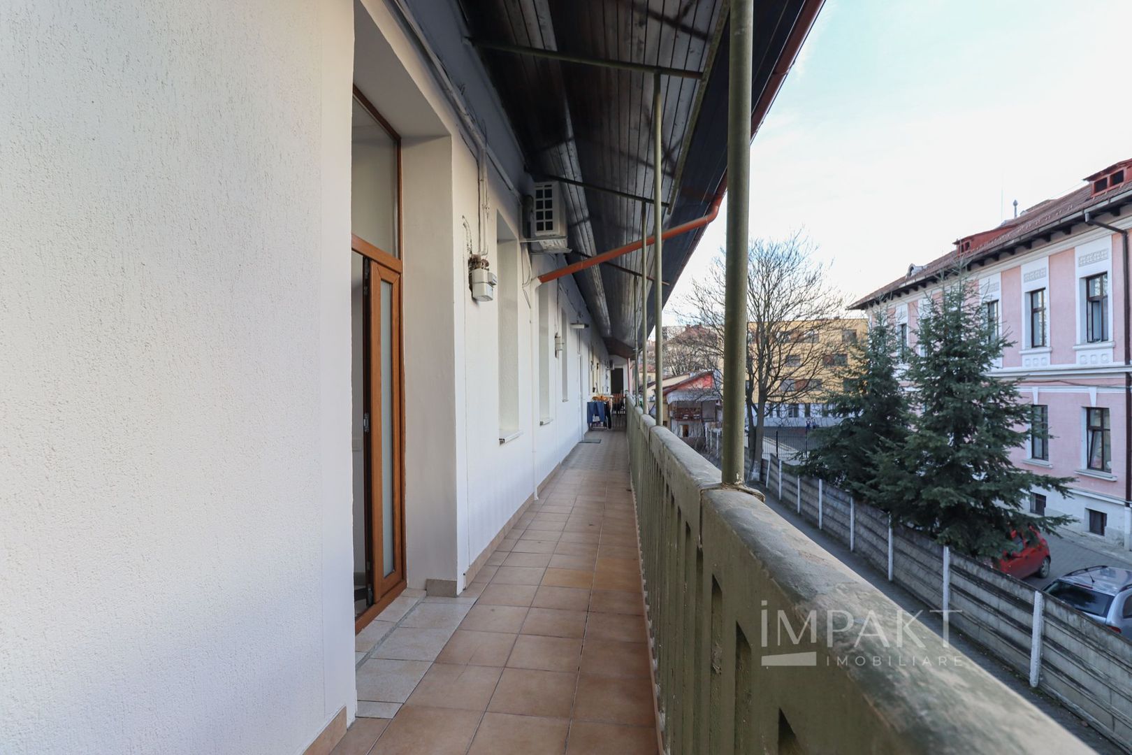 Apartament amenajat si utilizat ca si spatiu de birou aproape de Tribunal! - Poză 17