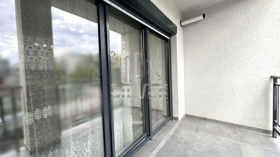 Apartament cu 3 camere la cheie! - Poză 14