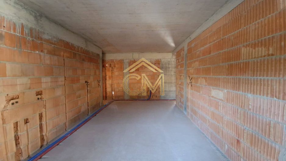 Apartament 3 Camere- 54 MPU-Parter-Terasa-Parcare - Poză 4