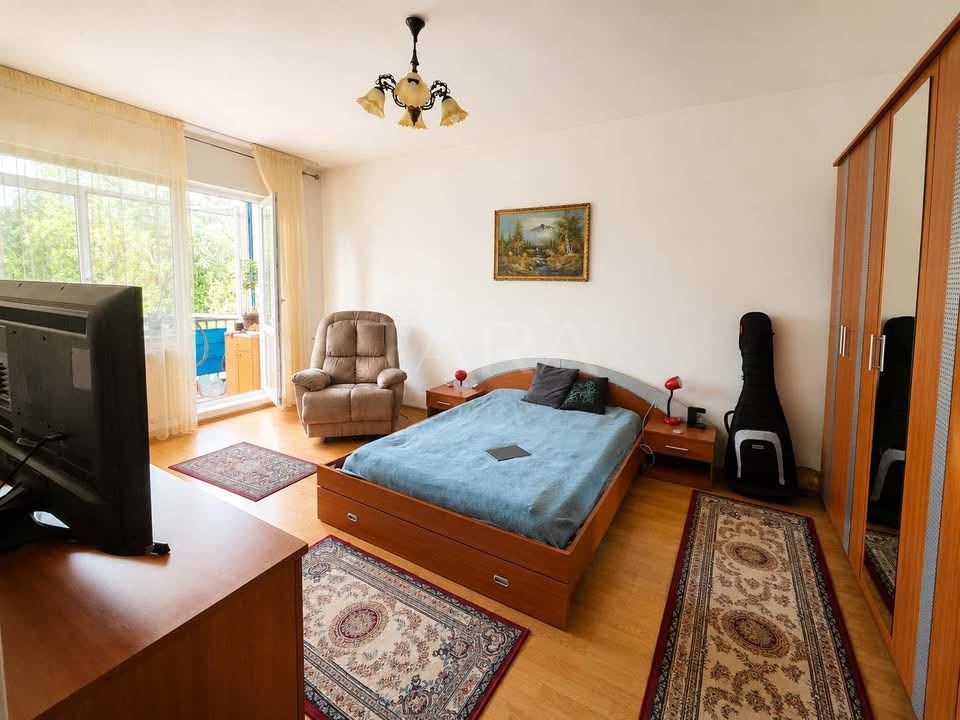 Apartament spatios Gruia-bloc nou! - Poză 1