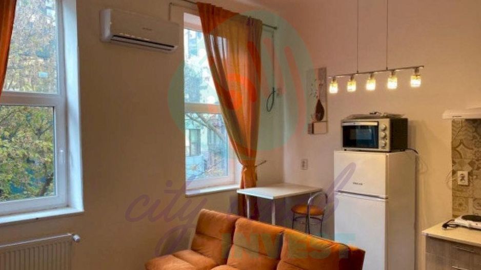 Cladire ideala pentru investitie sau birou - Poză 7