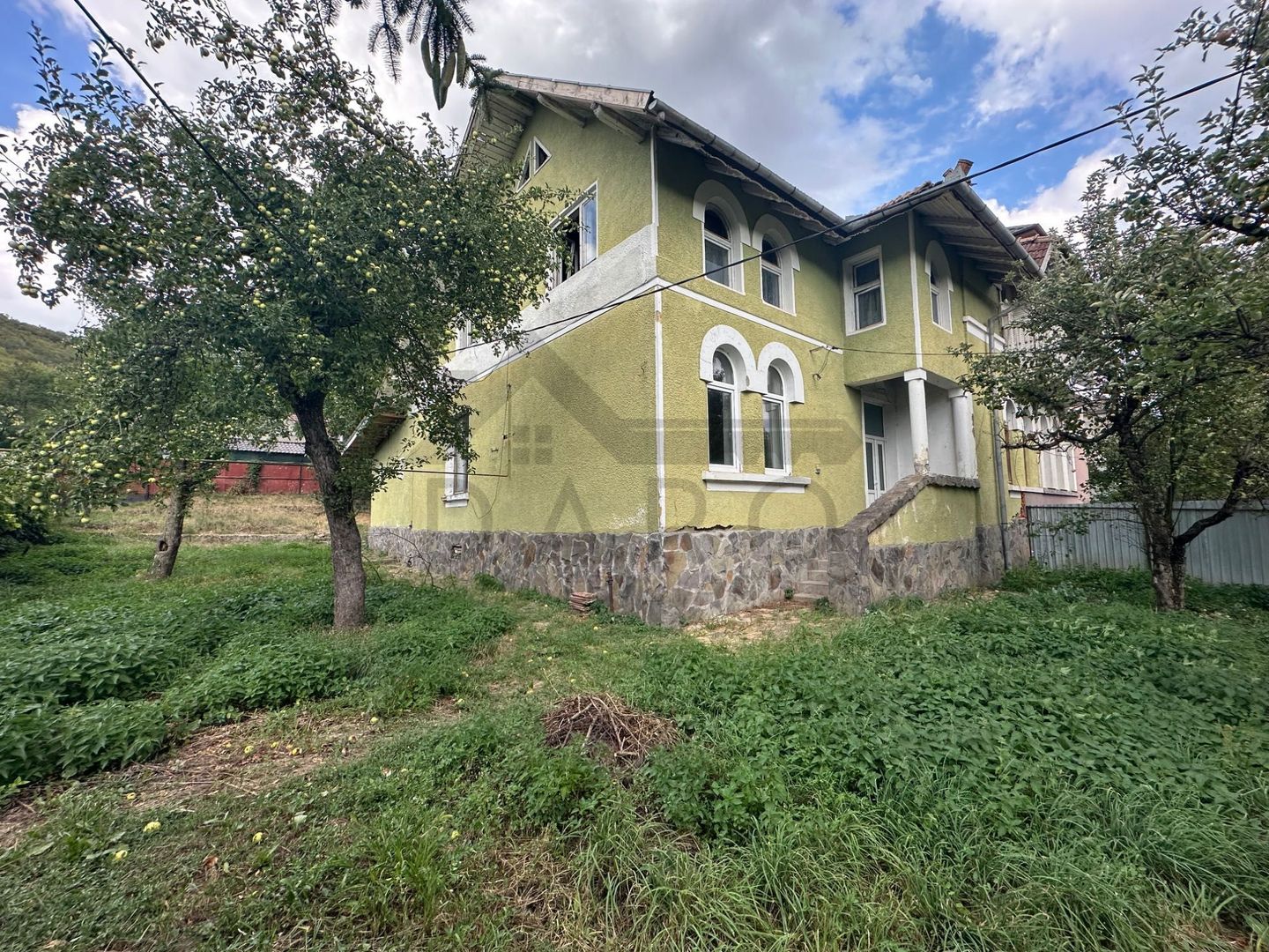 Casă de vânzare în comuna Raciu jud. Mureș - Poză 1