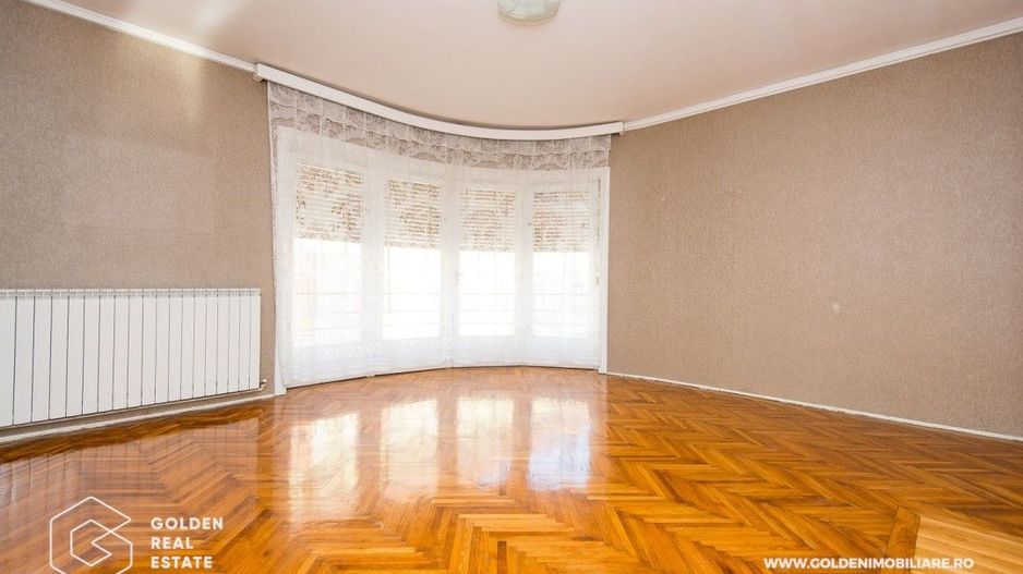 Apartament 3 camere, ultracentral - Poză 2