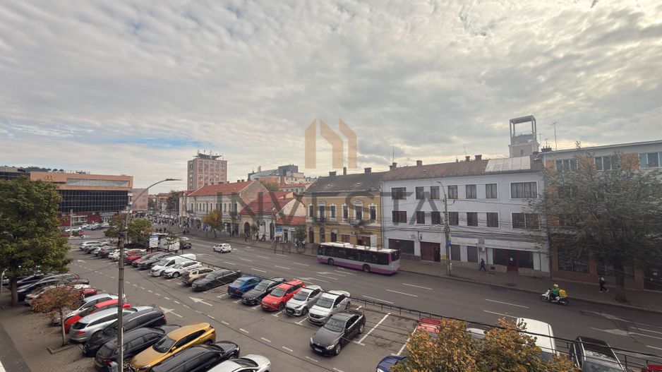Apartament cu 2 camere decomandate, etaj intermediar, Pta M. Viteazu! - Poză 12