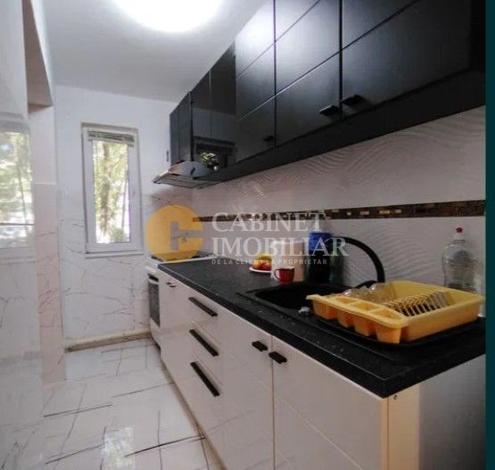 Apartament 3 Camere - Podu Ros, Aleea Rozelor - Bloc Fara risc - Poză 1