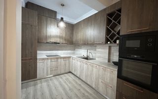 Apartament 3 camere de vânzare + loc de parcare subteran | Doamna Stanca - Poză 6