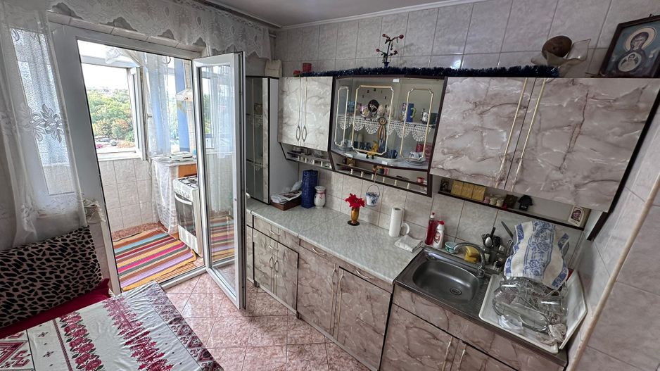 Apartament 3 camere decomandat de vânzare – Crângași A600 - Poză 1