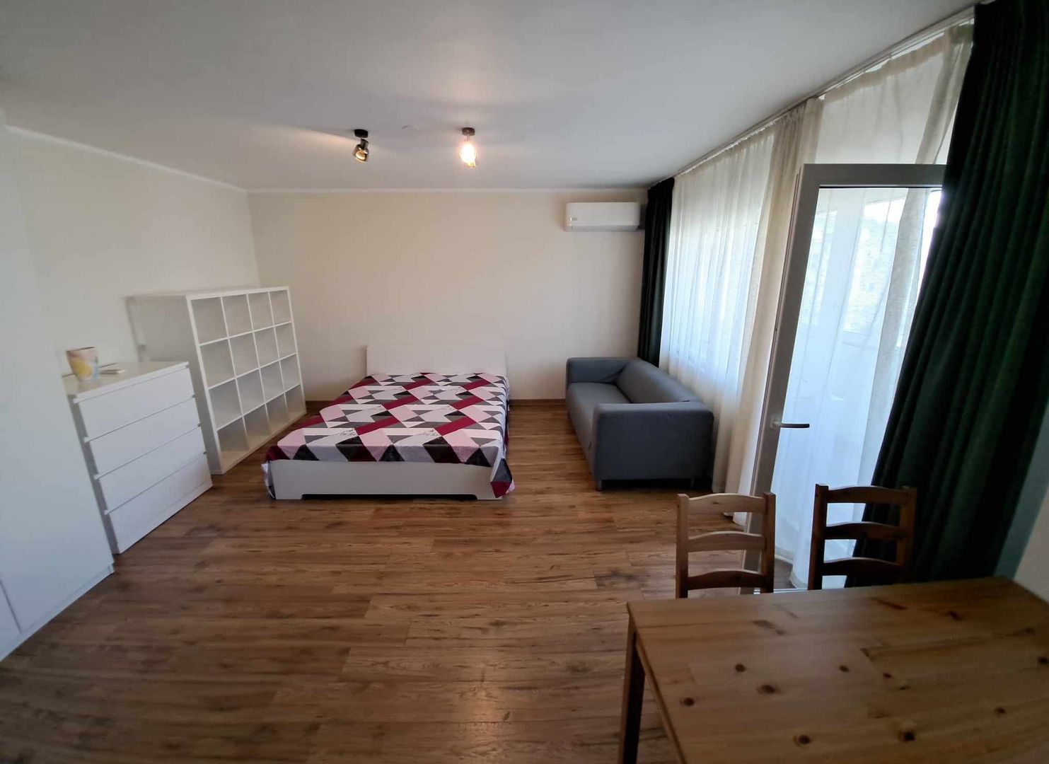 Închiriere Garsonieră Decebal, renovata, 8 min metrou - Poză 3