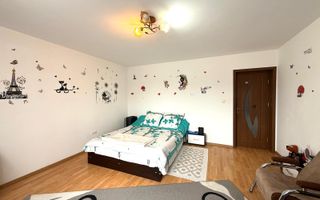 Apartament 3 camere de vânzare/Etaj 1– zonă Carrefour - Poză 2