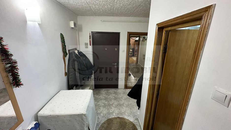 Apartament cu 4 camere/Spatiu birouri/ Cabinet - Nicolina-Str.Pompieri - Poză 9