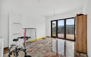 Vila cu arhitectura deosebita, teren 636mp, Cristian, Brasov - Poză 34