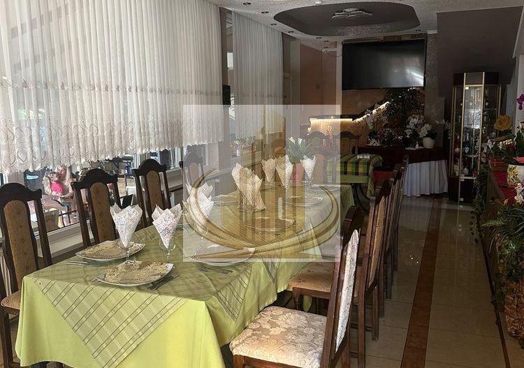 Afacere la Cheie - Pensiune 14 camere functionala - Poză 1