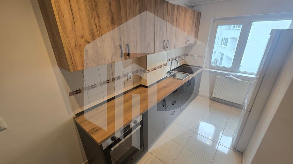 Apartament modern 3 camere 2 bai Strada Oituz - Poză 2