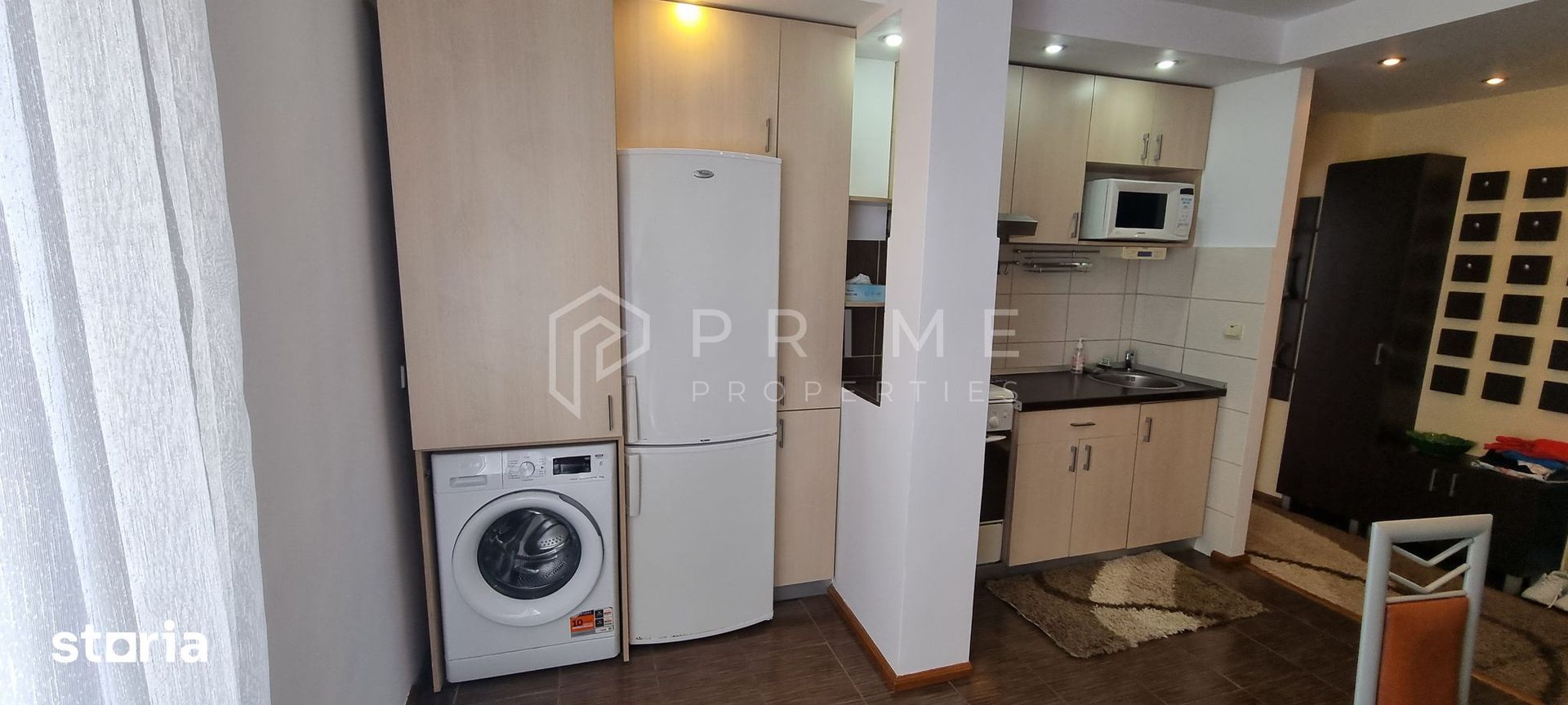 Inchiriez apartament 3 camere in Tudor amenajat mobilat si utilat - Poză 8
