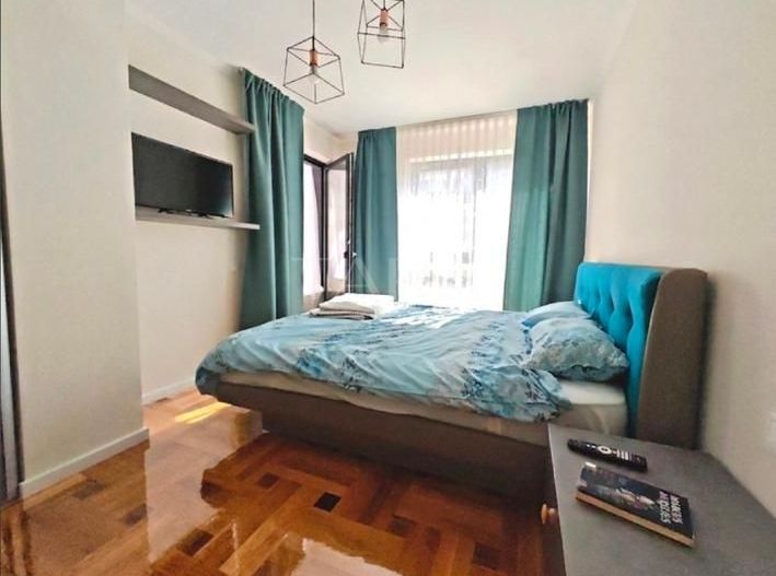 Apartament premium cu 2 camere, terasa, garaj subteran, Bună Ziua. - Poză 9
