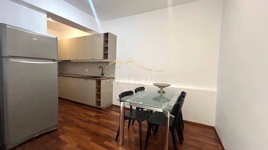 3 camere // 140mp // parcare si boxa // parc Herastrau // cartier Francez - Poză 29