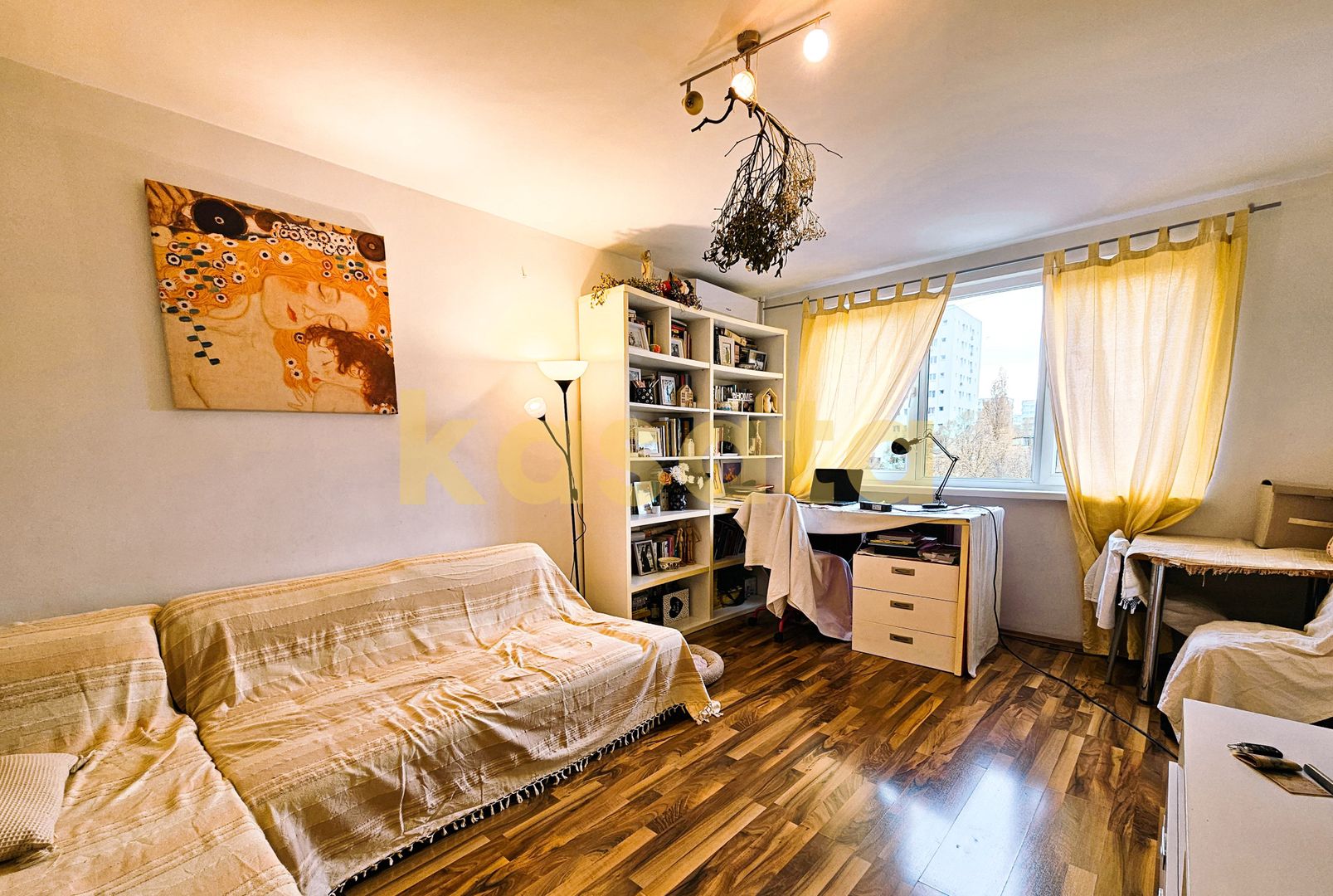 3 camere Titan – bloc solid, parcuri și metrou la 16 min distanța - Poză 2