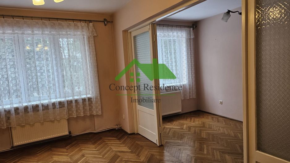 Apartament 4 camere +garaj– decomandat – str. Ioan Slavici, et.1 - Poză 2