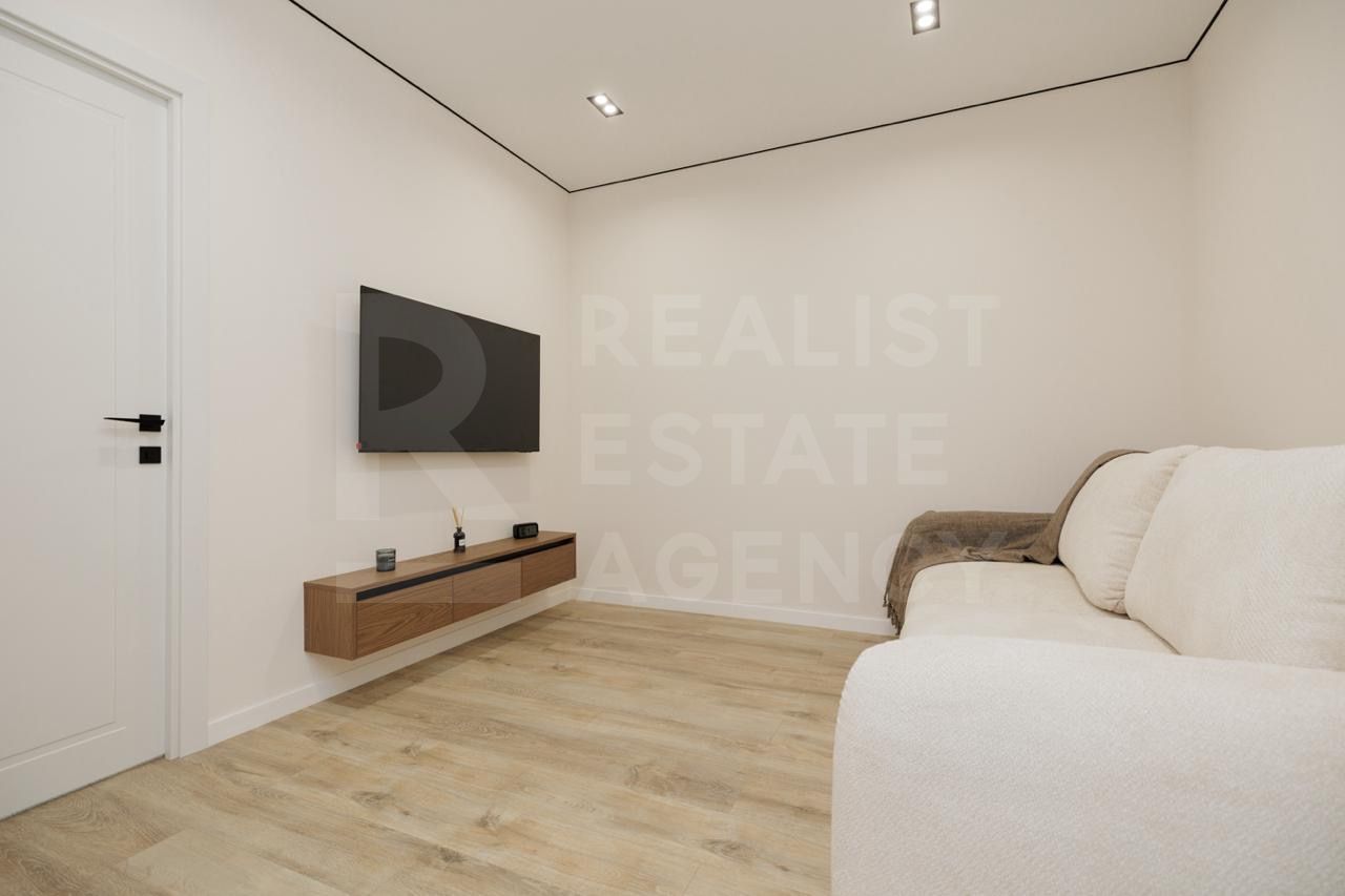 Vânzare, apartament, Strada Regina Elisabeta, Durlești - Poză 1