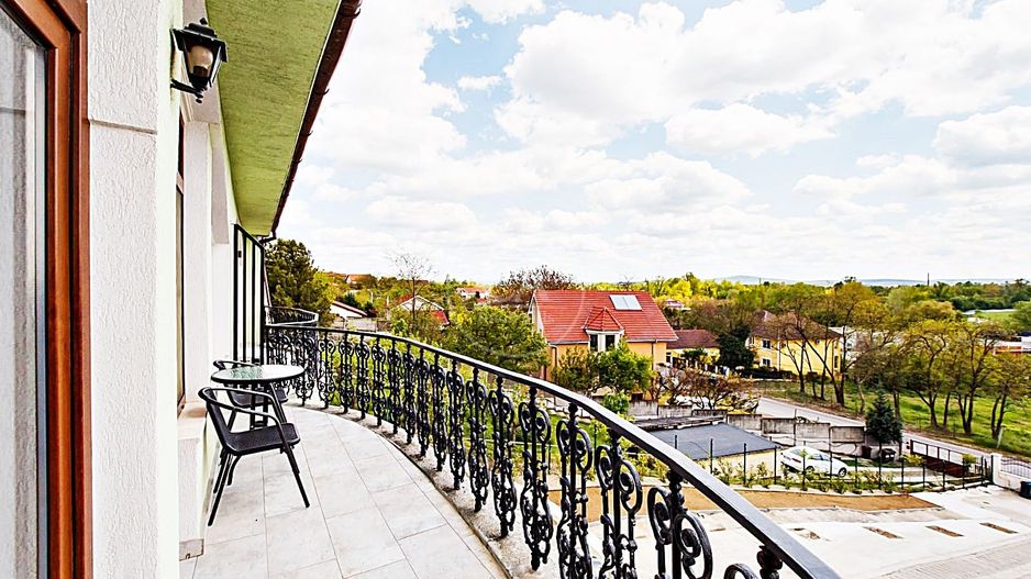 Apartament la casa, de inchiriat cu 2 camere in zona Centrala, Oradea - Poză 10