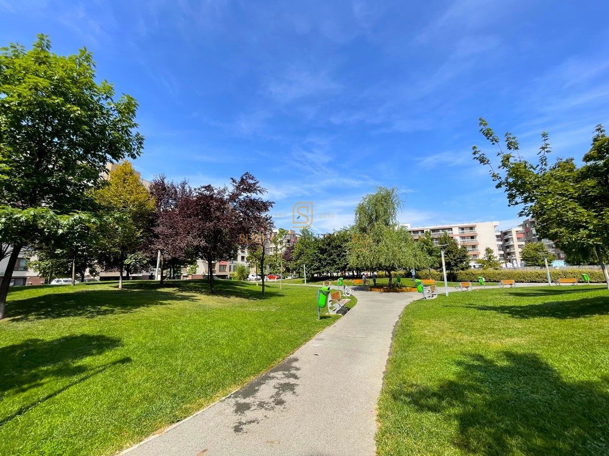 Apartament 3 camere de inchiriat, Cartierul Solar, loc de parcare - Poză 40