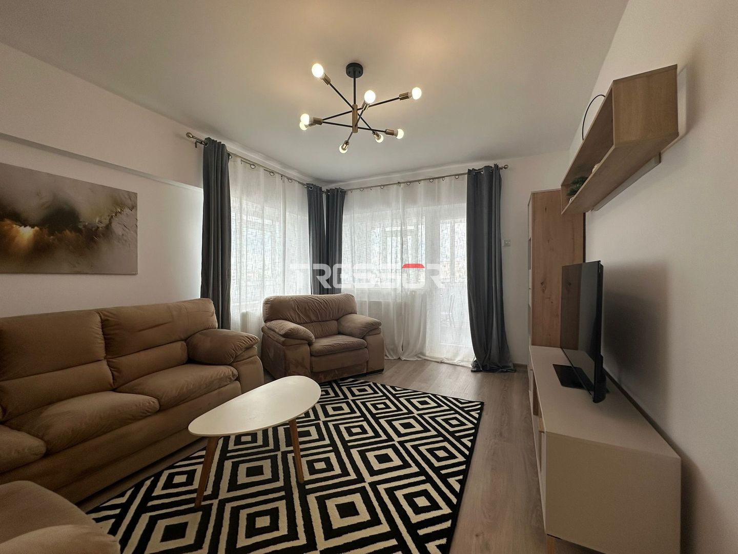Apartament 4 camere decomandat, vedere panoramică, zona Dacia - Poză 2