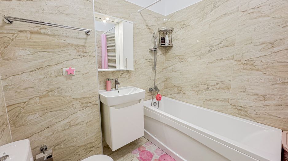 Apartament cu 2 camere - Mobilat cu Designer - in Central Address - Poză 11