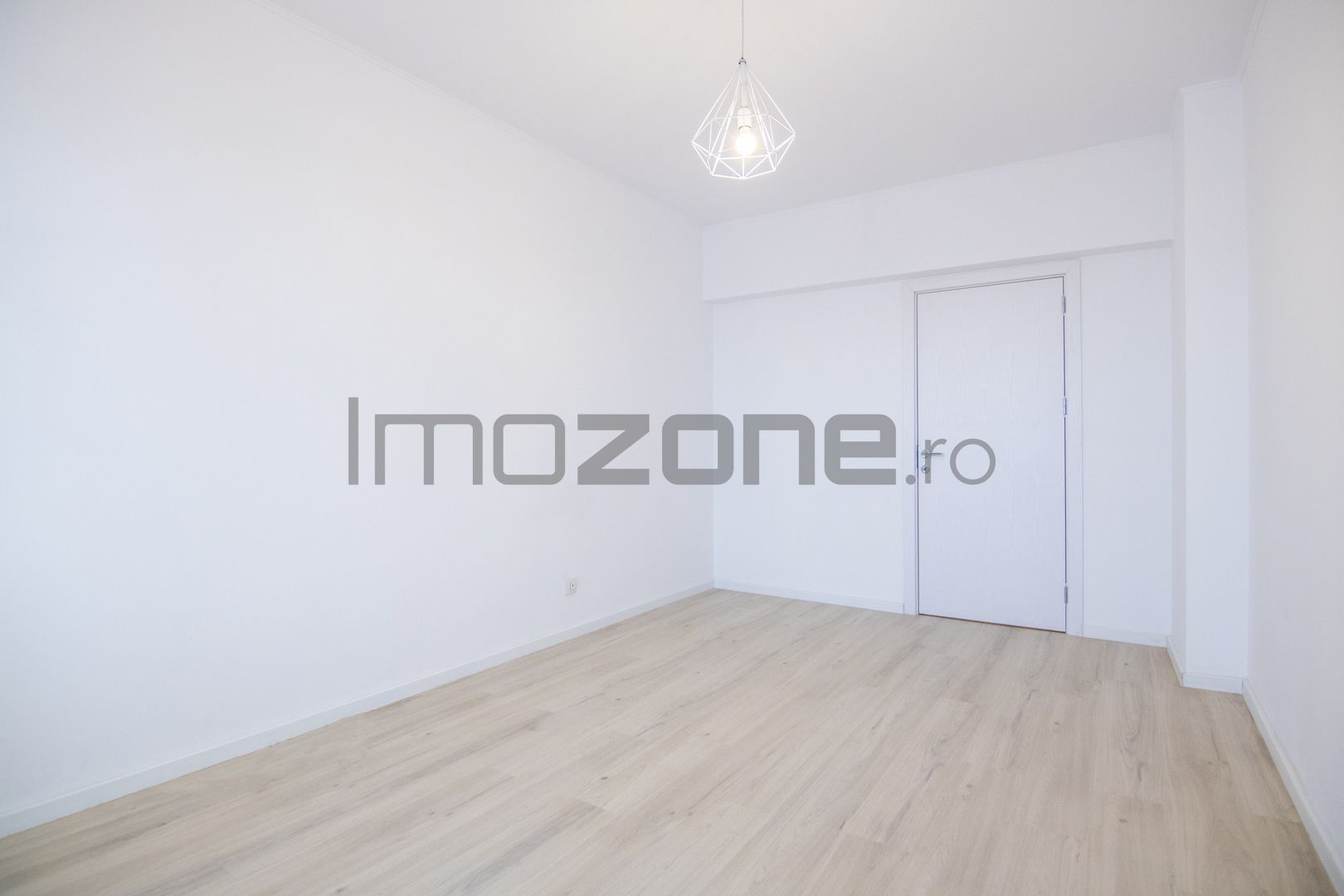Apartament 2 camere, finisat complet, gata de mutare, centrala proprie noua - Poză 23