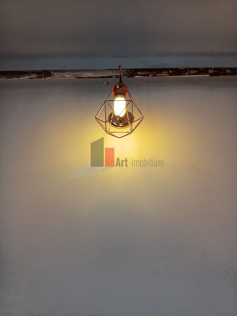 Vila  de inchiriat recent renovata - Poză 17